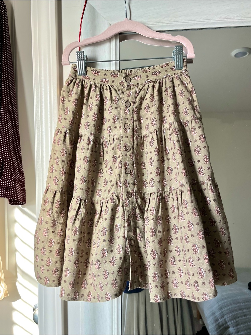 Rylee +Cru Floral Tiered Skirt 2-3yr fits like 4t
